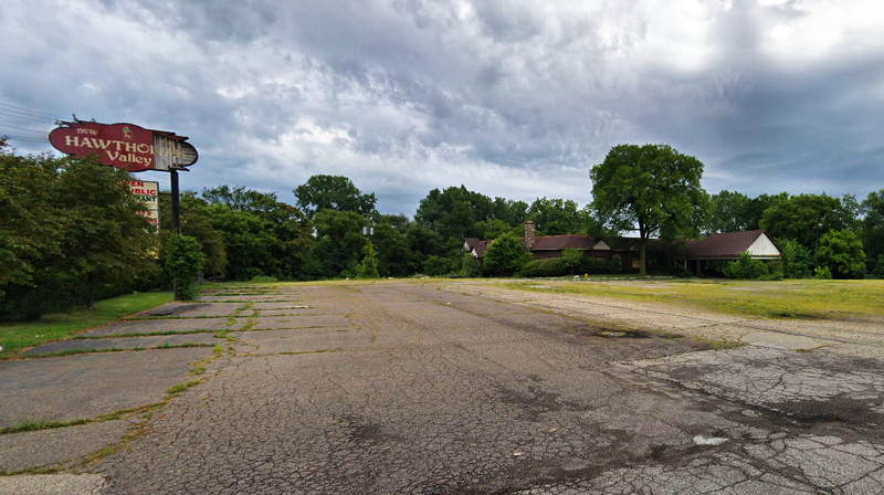 New Hawthorne Valley Country Club (Hawthorne Valley Golf Course) - Street View
